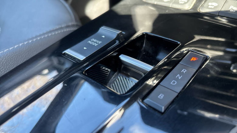 Vauxhall Mokka 100kW Ultimate 50kWh 5dr Auto Electric Hatchback